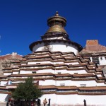 And this is what the big guns version (should I say that about a monastery?) at Gyantse looks like